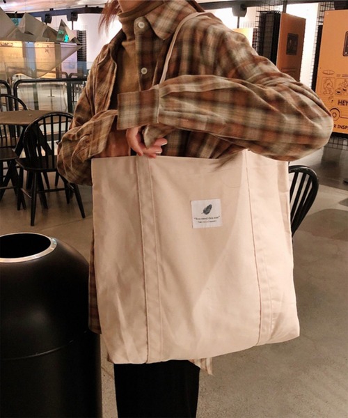 aimoha(アイモハ)の「キャンバス ロゴ トートバッグ(トートバッグ・レディース・ブラック/チョコ/グリーン/ピンク系その他/ピンク系その他2/ホワイト/イエロー/ライトブルー・FREE)」の7枚目の写真