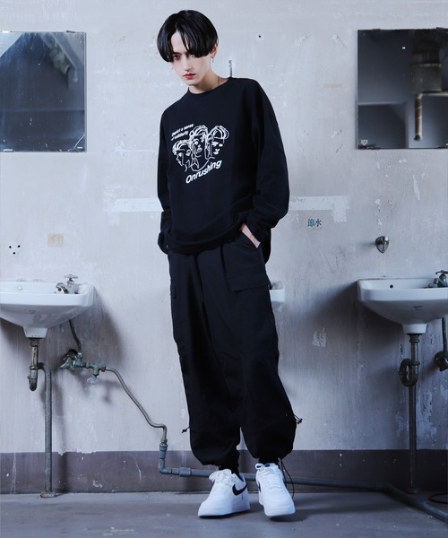 G.O.C（ジーオーシー）の「ツインドローナイロンワイドカーゴパンツ（カーゴパンツ・メンズ・グレー/ブラック/カーキ/ホワイト・LARGE/MEDIUM）」の6枚目の写真