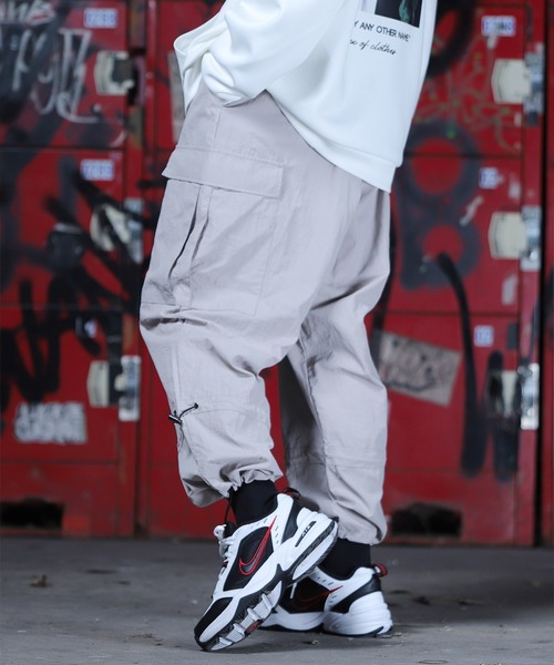 G.O.C（ジーオーシー）の「ツインドローナイロンワイドカーゴパンツ（カーゴパンツ・メンズ・グレー/ブラック/カーキ/ホワイト・LARGE/MEDIUM）」の8枚目の写真