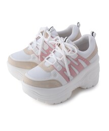 厚底スニーカー