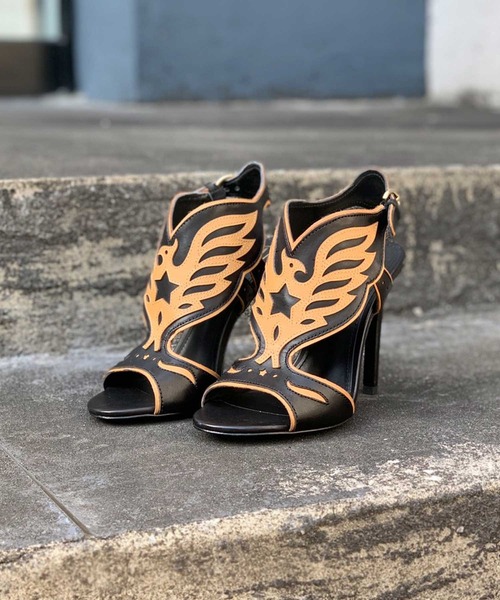 ASH（アッシュ）の「【GALAXY】ウエスタンサンダル（サンダル・レディース・ブラック/ベージュ・38/36/35/37）」の2枚目の写真