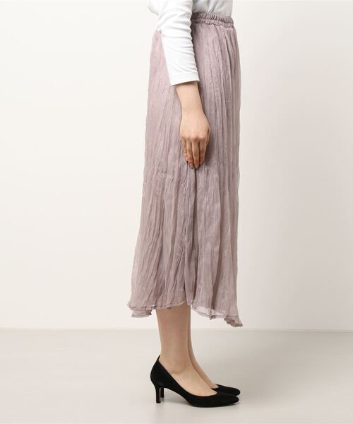 INTERPLANET(インタープラネット)の「グロスクレープ特殊プリーツスカート(スカート・レディース・ブラウン/オフホワイト/ピンク・FREE)」の4枚目の写真