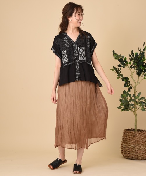 INTERPLANET(インタープラネット)の「グロスクレープ特殊プリーツスカート(スカート・レディース・ブラウン/オフホワイト/ピンク・FREE)」の11枚目の写真