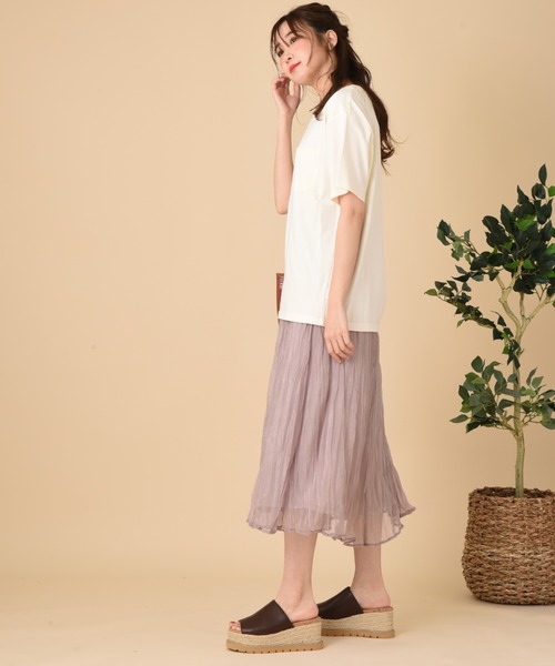 INTERPLANET(インタープラネット)の「グロスクレープ特殊プリーツスカート(スカート・レディース・ブラウン/オフホワイト/ピンク・FREE)」の17枚目の写真