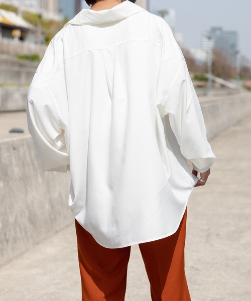 kutir(クティール)の「トロミルーズオープンカラーシャツ(シャツ/ブラウス・メンズ・ホワイト/レッド/グリーン・LARGE/MEDIUM)」の5枚目の写真