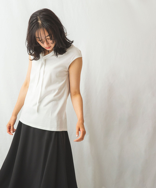 NARACAMICIE(ナラカミーチェ)の「2WAYフリルカラーカットソープルオーバー(Tシャツ/カットソー・レディース・ホワイト/ブルー/ブラック・LARGE/MEDIUM/XX-LARGE/X-LARGE)」の14枚目の写真