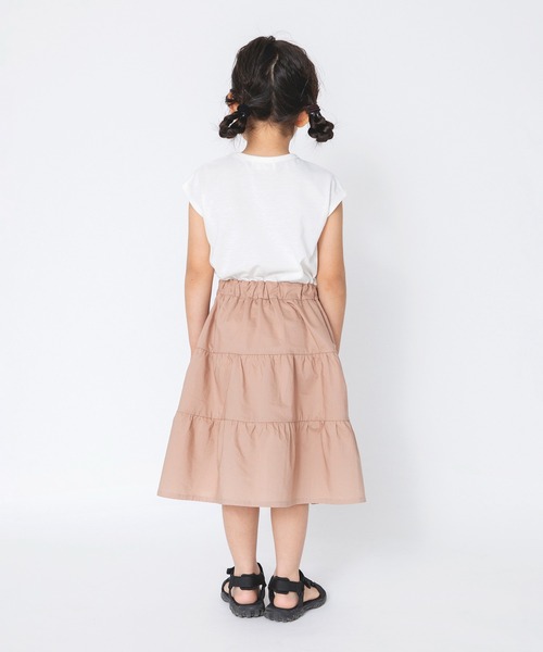 RADCHAP(ラッドチャップ)の「【RADCHAPプチプラ】ティアードドッキングワンピース(ワンピース・キッズ・ブラック/オフホワイト・110cm/120cm/100cm/150cm/90cm/140cm/130cm)」の4枚目の写真