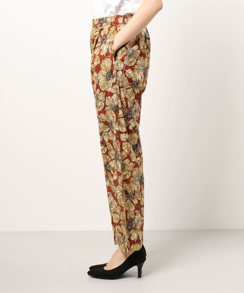 CAPRICIEUX LE'MAGE（カプリシューレマージュ）の「コットンドビーフラワーパンツ（その他パンツ・レディース・チャコールグレー/レッド系その他・FREE）」の4枚目の写真