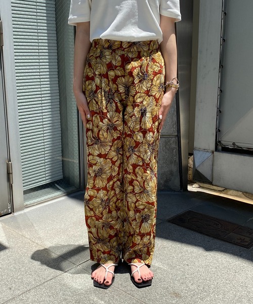 CAPRICIEUX LE'MAGE（カプリシューレマージュ）の「コットンドビーフラワーパンツ（その他パンツ・レディース・チャコールグレー/レッド系その他・FREE）」の5枚目の写真