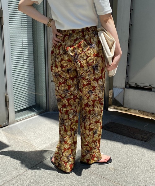 CAPRICIEUX LE'MAGE（カプリシューレマージュ）の「コットンドビーフラワーパンツ（その他パンツ・レディース・チャコールグレー/レッド系その他・FREE）」の14枚目の写真