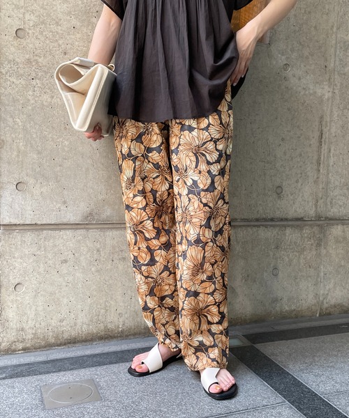 CAPRICIEUX LE'MAGE（カプリシューレマージュ）の「コットンドビーフラワーパンツ（その他パンツ・レディース・チャコールグレー/レッド系その他・FREE）」の20枚目の写真