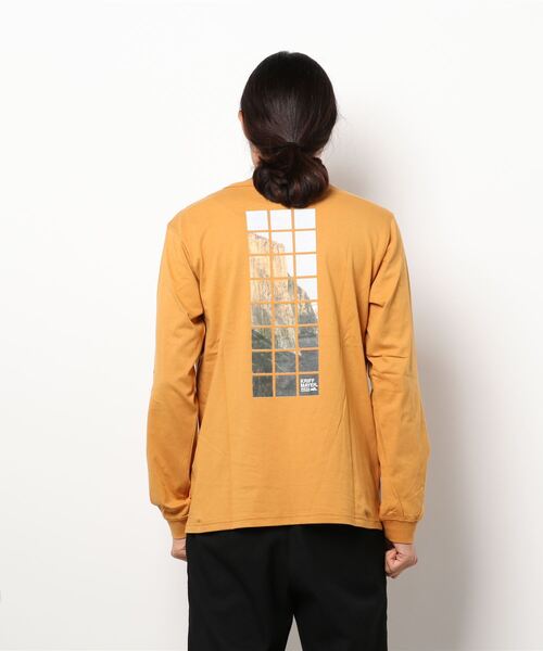 KRIFF MAYER（クリフメイヤー）の「抗菌ロゴポケロンTEE(キャピタン)（Tシャツ/カットソー・メンズ・マスタード/グリーン/オフホワイト/グレー/レンガ/チャコール・MEDIUM/LARGE/X-LARGE/SMALL）」の9枚目の写真