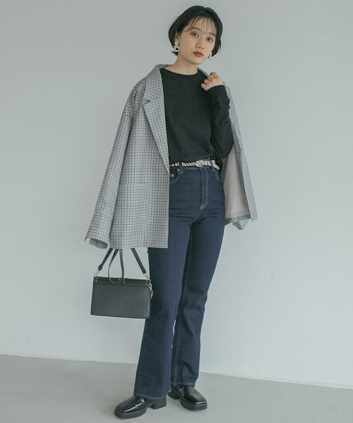 PAGEBOY（ページボーイ）の「サイドスリットベーシックロンT（Tシャツ/カットソー・レディース・ブラック/オフホワイト/グレイッシュベージュ/ライトブルー・FREE）」の5枚目の写真