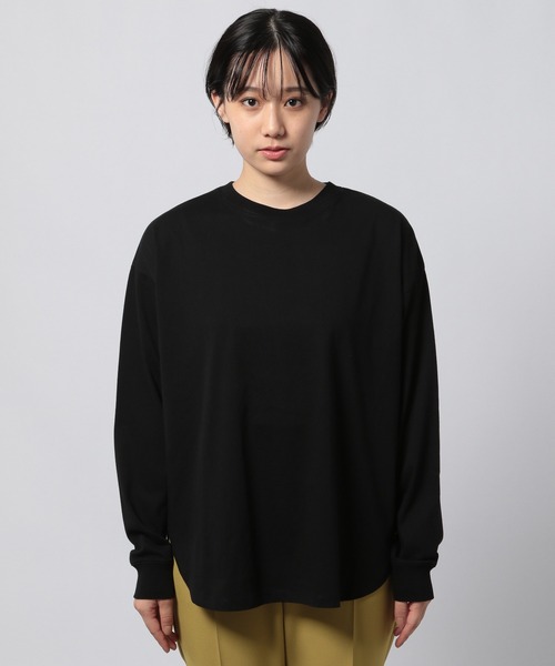 PAGEBOY（ページボーイ）の「サイドスリットベーシックロンT（Tシャツ/カットソー・レディース・ブラック/オフホワイト/グレイッシュベージュ/ライトブルー・FREE）」の16枚目の写真