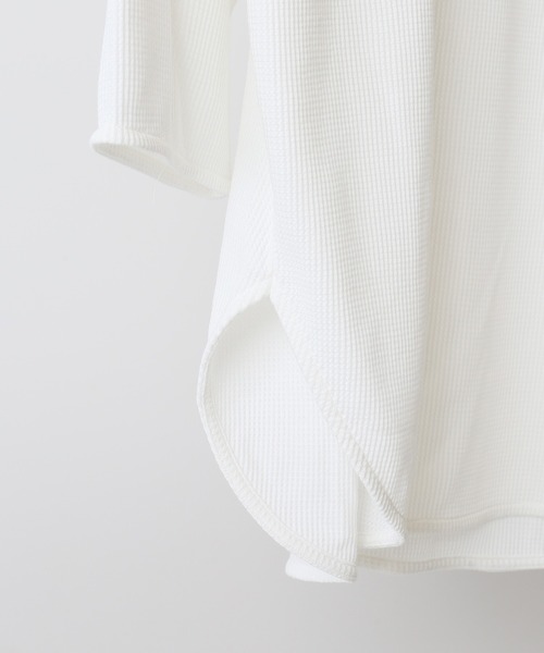 JOURNAL STANDARD relume（ジャーナルスタンダード　レリューム）の「レイヤードワッフル 6分袖Tシャツ[無地T/オーバーサイズ][ユニセックス対応]（Tシャツ/カットソー・メンズ・ホワイト/ブラック/グレー・MEDIUM/LARGE）」の11枚目の写真