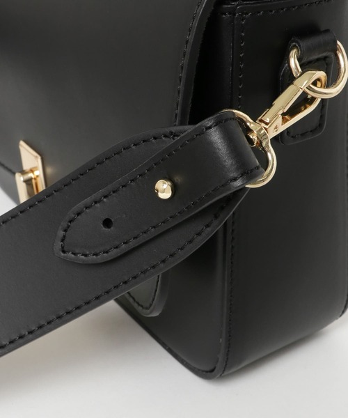 MARCO BIANCHINI(マルコビアンチーニ)の「MARCO BIANCHINI スクエアワイドショルダーバッグ(ショルダーバッグ・レディース・ブラック/グレー系その他/キャメル・ONE)」の11枚目の写真