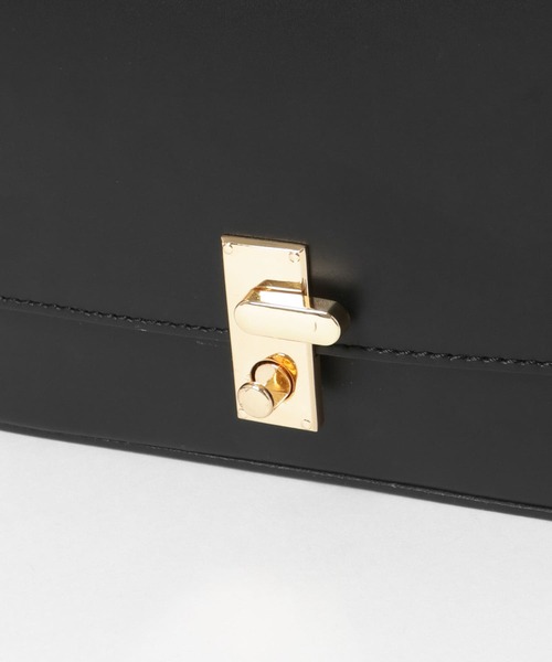 MARCO BIANCHINI(マルコビアンチーニ)の「MARCO BIANCHINI スクエアワイドショルダーバッグ(ショルダーバッグ・レディース・ブラック/グレー系その他/キャメル・ONE)」の6枚目の写真