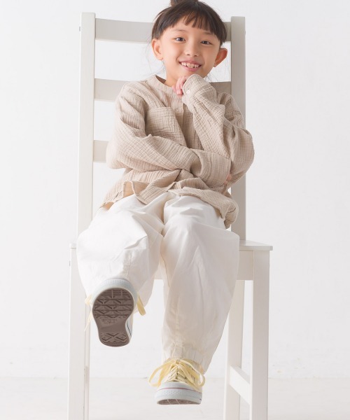 OMNES(オムネス)の「キッズ ダンプサーカスパンツ(その他パンツ・キッズ・チェック/ワンウォッシュ/ブラック/アイボリー/ベージュ/グリーン系その他/ネイビー/キナリ/カーキ/インディゴブルー/グレー・100/120/140/130/110)」の3枚目の写真