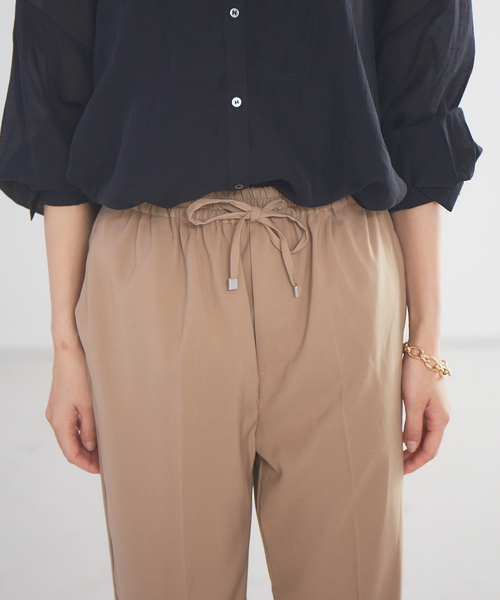 abahouse mavie(アバハウスマヴィ)の「ecru ストレッチツイルパンツ(その他パンツ・レディース・ブラック/ベージュ/アイボリー/カーキ/マスタード・38/36)」の22枚目の写真