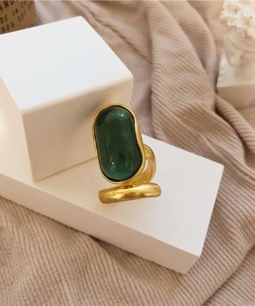 KOR（ケーオーアール）の「ヴィンテージテイスト カラーストーン ツイストリング（リング・レディース・ゴールド・FREE）」の3枚目の写真