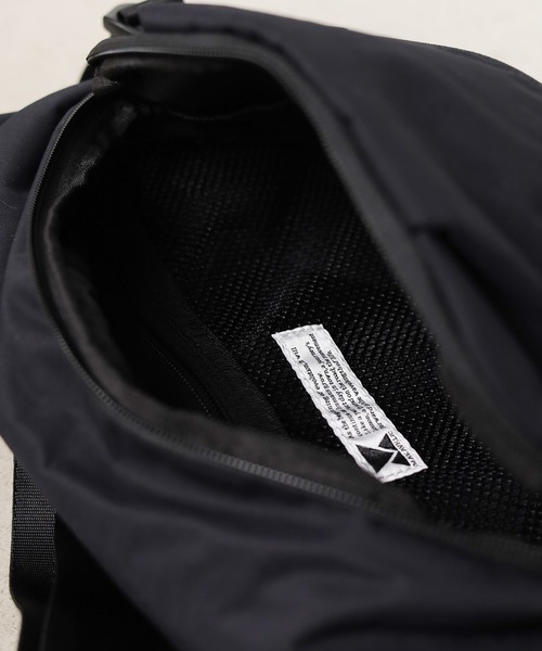 MAKAVELIC(マキャベリック)の「★MAKAVELIC★JADE E.P. WAIST BAG EVOLUTION(ボディバッグ/ウエストポーチ・メンズ・ブラック・FREE)」の4枚目の写真