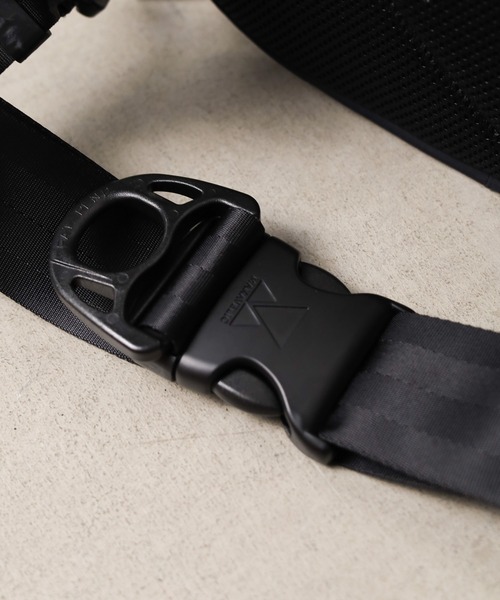MAKAVELIC(マキャベリック)の「★MAKAVELIC★JADE E.P. WAIST BAG EVOLUTION(ボディバッグ/ウエストポーチ・メンズ・ブラック・FREE)」の10枚目の写真