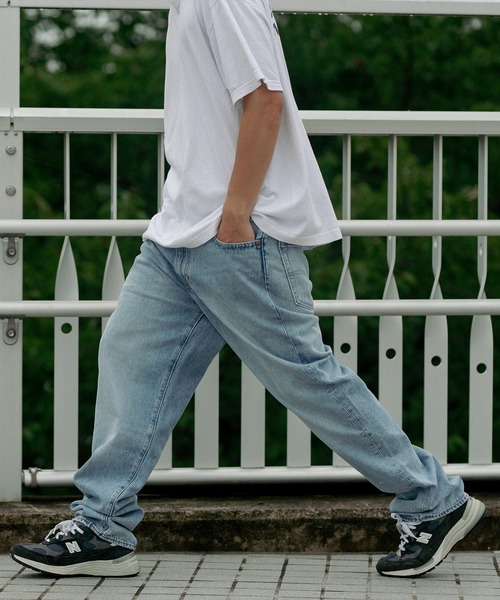 Levi's（リーバイス）の「STAY LOOSE DENIM SERVICE LIGHT（デニムパンツ・メンズ・ライトインディゴブルー・W28 L32/W29 L32/W30 L32/W31 L32/W32 L32/W33 L32/W34 L32/W36 L32）」の7枚目の写真