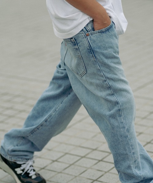 Levi's（リーバイス）の「STAY LOOSE DENIM SERVICE LIGHT（デニムパンツ・メンズ・ライトインディゴブルー・W28 L32/W29 L32/W30 L32/W31 L32/W32 L32/W33 L32/W34 L32/W36 L32）」の8枚目の写真