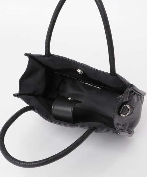 ITEMS URBANRESEARCH（アイテムズ アーバンリサーチ）の「キルティングバッグ（ショルダーバッグ・レディース・オリーブ/ブラック・-）」の14枚目の写真