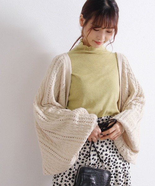 Crisp（クリスプ）の「ケーブルニットボレロ（カーディガン/ボレロ・レディース・パープル/アイボリー・FREE）」の2枚目の写真