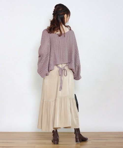Crisp（クリスプ）の「ケーブルニットボレロ（カーディガン/ボレロ・レディース・パープル/アイボリー・FREE）」の4枚目の写真