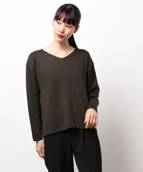 Lugnoncure（ルノンキュール）の「ミラノリブVネックニット（ニット/セーター・レディース・チャコール/キナリ/パープル・ﾌﾘ-）」の4枚目の写真