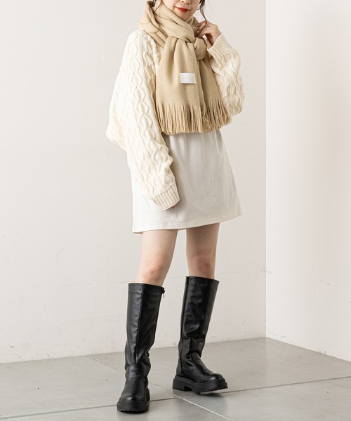 Chico(チコ)の「ラメフリンジストール(マフラー・レディース・ベージュ/グレー/ピンク・FREE)」の8枚目の写真