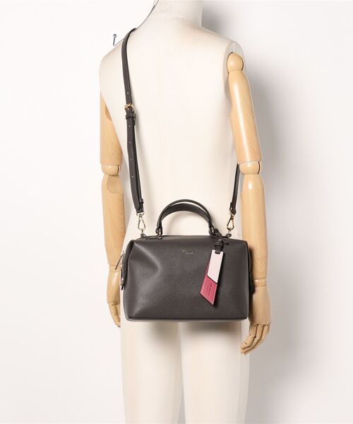 & chouette(アンドシュエット)の「ハンドル・ショルダー付き2wayバッグ(ボストンバッグ・レディース・ダークブラウン/ブラウン/オフホワイト/ピンク・FREE)」の11枚目の写真