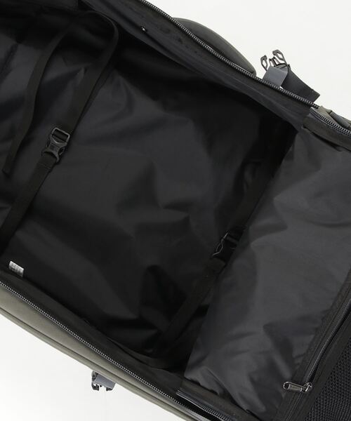 karrimor（カリマー）の「airport pro 70（スーツケース/キャリーバッグ・メンズ・ガンメタ/ブラック・ONESIZE）」の4枚目の写真