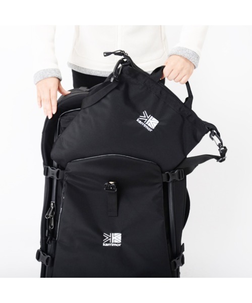 karrimor（カリマー）の「airport pro 70（スーツケース/キャリーバッグ・メンズ・ガンメタ/ブラック・ONESIZE）」の6枚目の写真