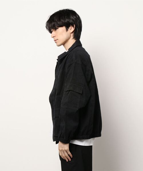 INTERPLAY(インタープレイ)の「【INTERPLAY】 ルーズカーゴワークジャケット(ブルゾン・メンズ・ベージュ/ブラック・FREE)」の8枚目の写真