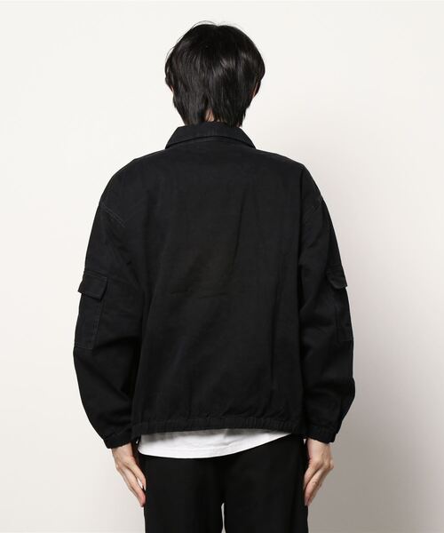 INTERPLAY(インタープレイ)の「【INTERPLAY】 ルーズカーゴワークジャケット(ブルゾン・メンズ・ベージュ/ブラック・FREE)」の4枚目の写真