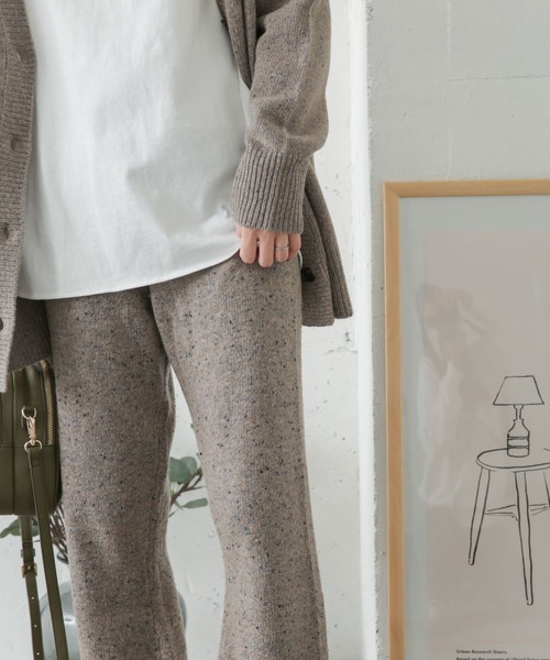URBAN RESEARCH DOORS(アーバンリサーチドアーズ)の「ネップニットパンツ(その他パンツ・レディース・ベージュ/グレー・38/36)」の12枚目の写真