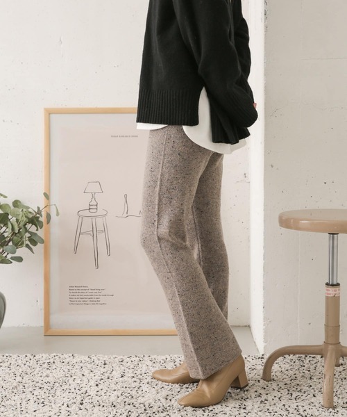 URBAN RESEARCH DOORS(アーバンリサーチドアーズ)の「ネップニットパンツ(その他パンツ・レディース・ベージュ/グレー・38/36)」の13枚目の写真