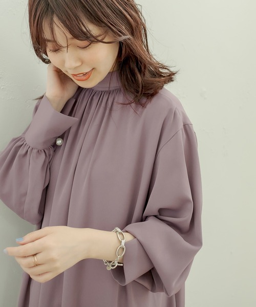 natural couture（ナチュラルクチュール）の「【WEB限定】osonoポイントパール釦ワンピース（ワンピース・レディース・パープル/ブラウン/グレー/オフホワイト/カーキ/ストライプ・FREE）」の6枚目の写真