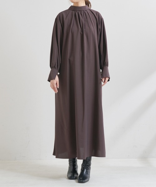 natural couture（ナチュラルクチュール）の「【WEB限定】osonoポイントパール釦ワンピース（ワンピース・レディース・パープル/ブラウン/グレー/オフホワイト/カーキ/ストライプ・FREE）」の21枚目の写真