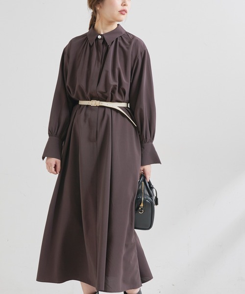 natural couture（ナチュラルクチュール）の「【WEB限定】osonoポイントパール釦ワンピース（ワンピース・レディース・パープル/ブラウン/グレー/オフホワイト/カーキ/ストライプ・FREE）」の8枚目の写真