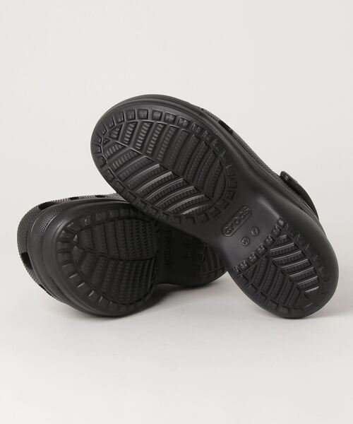 crocs（クロックス）の「crocs: クロックス クラシック ベイ クロッグ classic bae clog（サンダル・レディース・ホワイト/ブラック・24/23）」の3枚目の写真