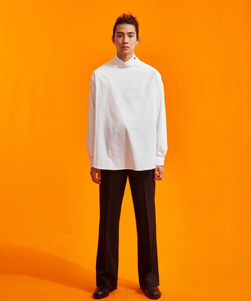 UNITED TOKYO（ユナイテッドトウキョウ）の「タイプライター ハイネックSH（シャツ/ブラウス・メンズ・ブラック/ホワイト・1/2/3）」の3枚目の写真