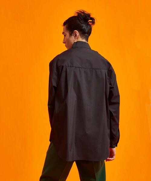 UNITED TOKYO（ユナイテッドトウキョウ）の「タイプライター ハイネックSH（シャツ/ブラウス・メンズ・ブラック/ホワイト・1/2/3）」の7枚目の写真