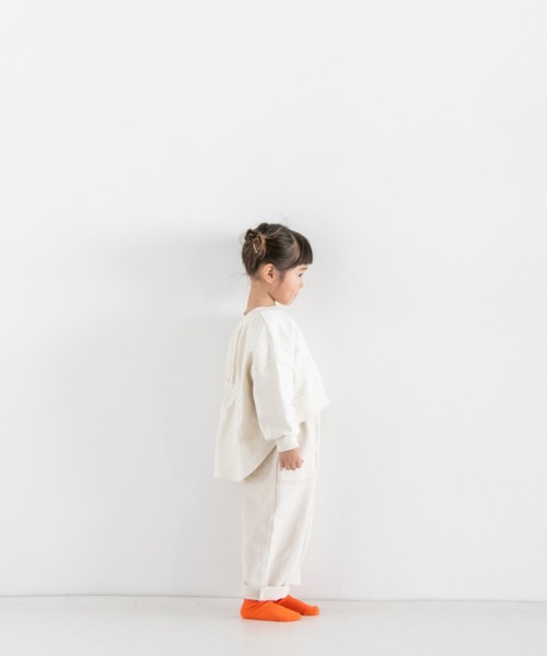 LOWRYS FARM（ローリーズファーム）の「バックギャザ－プルオーバーＬＳ　263133（スウェット・キッズ・アイボリー/ネイビー/イエロー・130cm/140cm/150cm/120cm/110cm）」の6枚目の写真