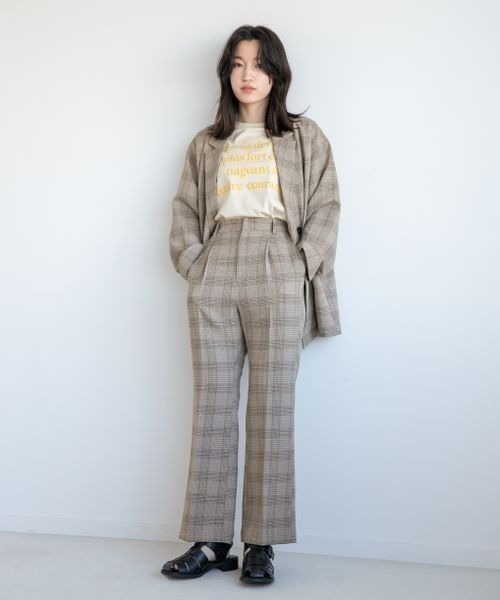 LOWRYS FARM（ローリーズファーム）の「ロゴプリントＴシャツ　267764（Tシャツ/カットソー・レディース・アイボリー/オフホワイト/チャコールグレー/グリーン・FREE）」の7枚目の写真