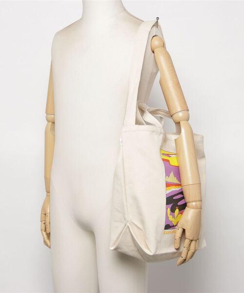 NEW BALANCE(ニューバランス)の「キャンバス2WAYトートバック(トートバッグ・メンズ・ホワイト/ホワイト系その他/ブラック・ONE SIZE)」の5枚目の写真