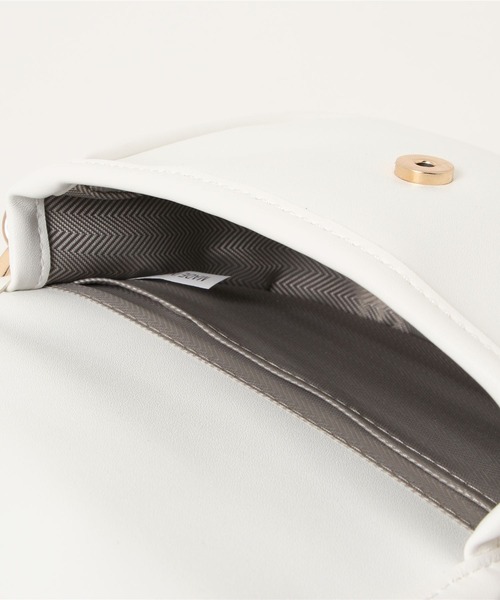 CORNERS（コーナーズ）の「レトロハーフムーンショルダーバッグ（ショルダーバッグ・レディース・ホワイト/ブラック/グリーン・FREE）」の10枚目の写真